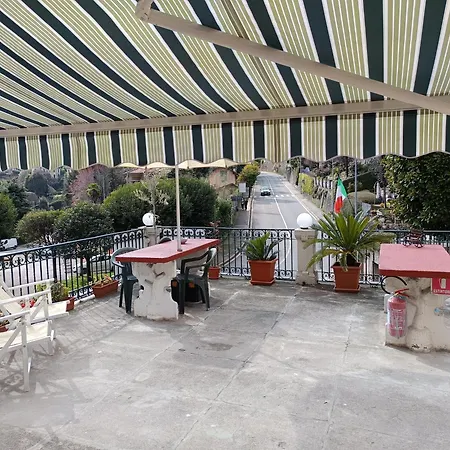 La Terrazza In Bed & Breakfast *